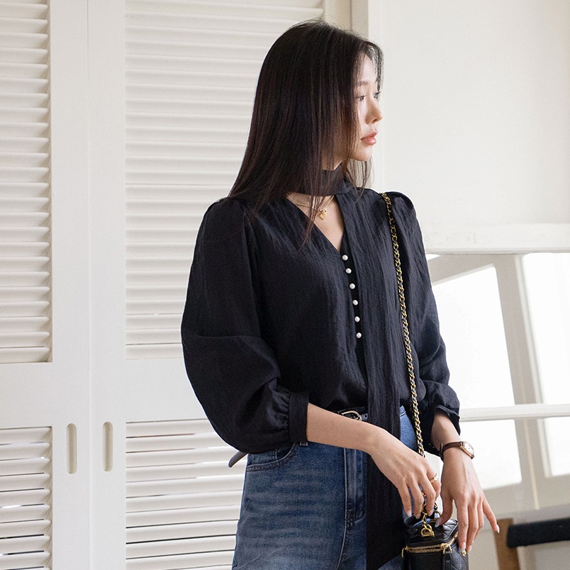 Forever Kids  正韓 防皺V領 領帶珍珠扣 環微抓褶袖襯衫【A69307】 