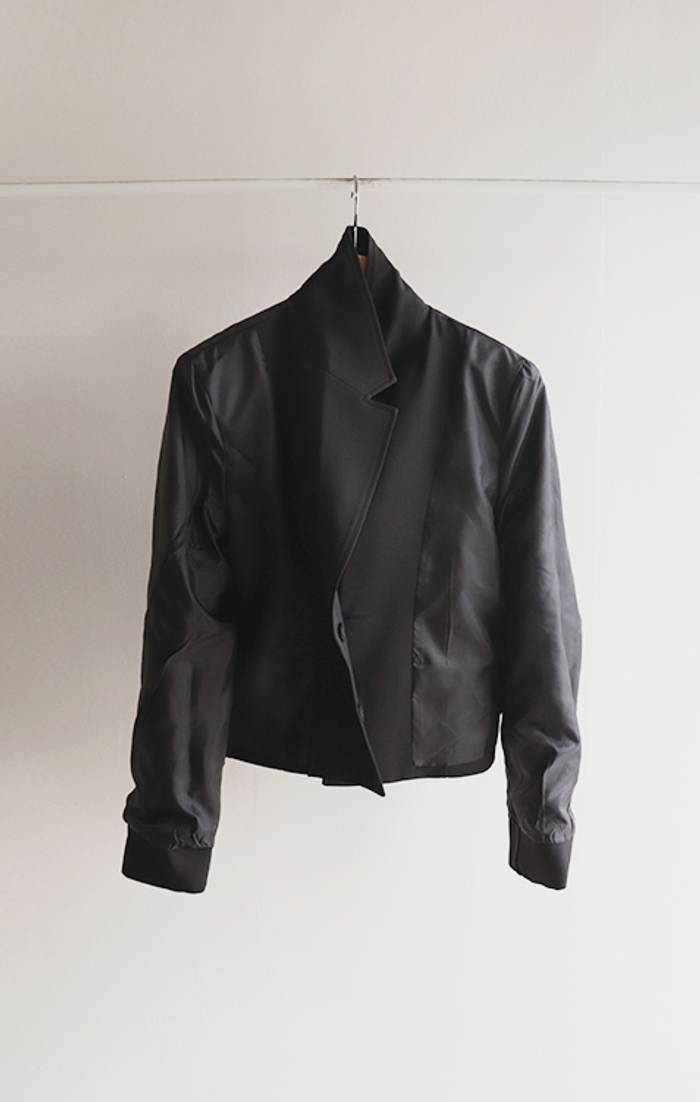 Forever Kids 正韓 好質感鈕扣刺繡 俐落半短西裝外套 【T69305】韓國代購