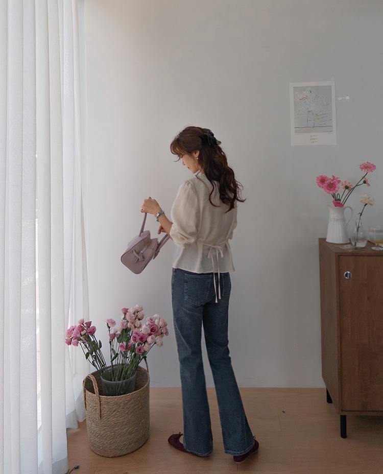 Forever Kids 正韓 優雅垂墜輕盈側抓褶 微泡泡袖襯衫【S69338】