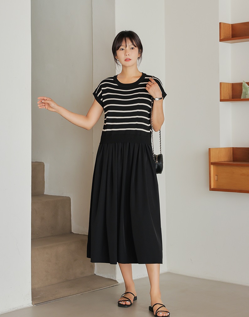 Forever Kids 正韓  條紋拼接連身裙 寬鬆長洋裝【B60309】