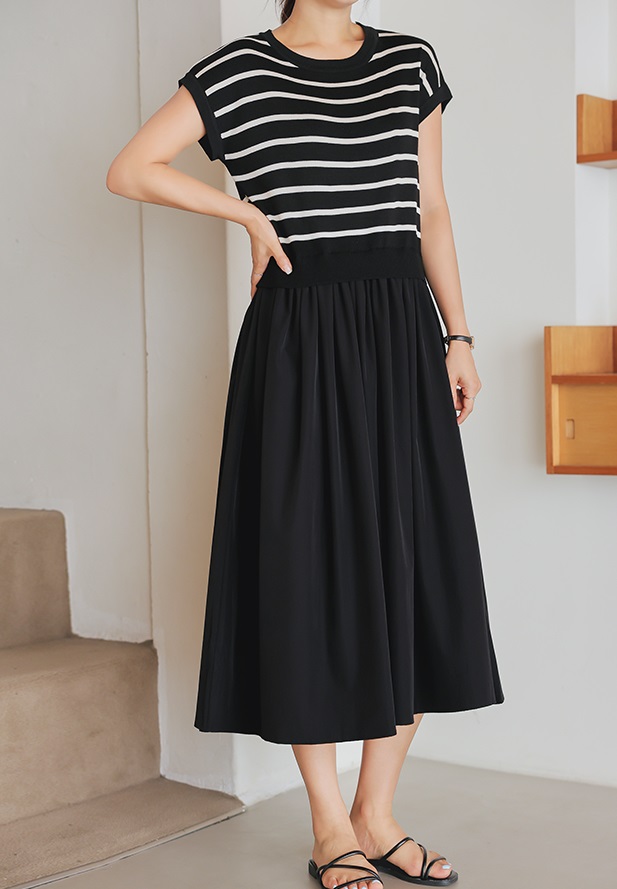 Forever Kids 正韓  條紋拼接連身裙 寬鬆長洋裝【B60309】