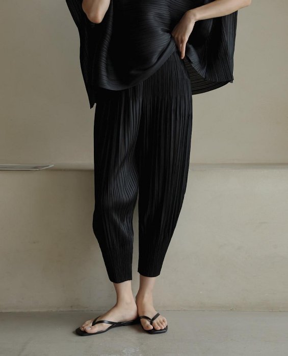 Forever Kids 正韓 光澤皺褶 彈性設計感寬鬆 休閒褲 九分褲【B68327】韓國代購