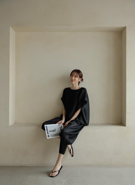 Forever Kids 正韓 光澤皺褶 彈性設計感寬鬆 休閒褲 九分褲【B68327】韓國代購