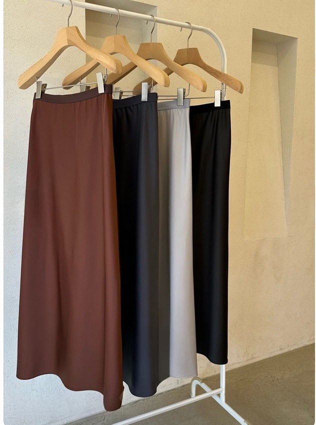 Forever Kids 正韓 光澤絲質感女人味長裙【D60406】