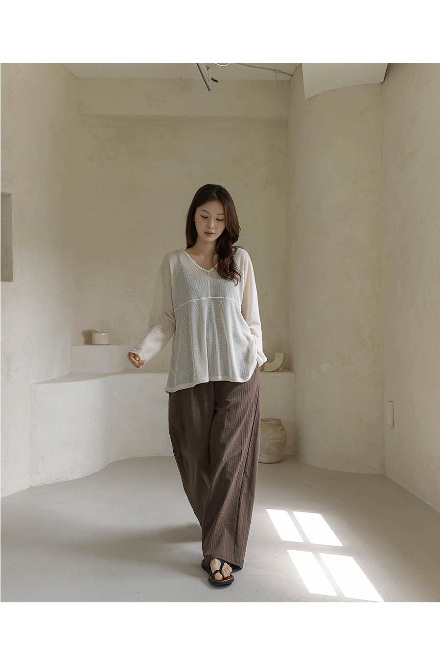 Forever Kids 正韓  亞麻鏤空 V 領針織衫【H60509】