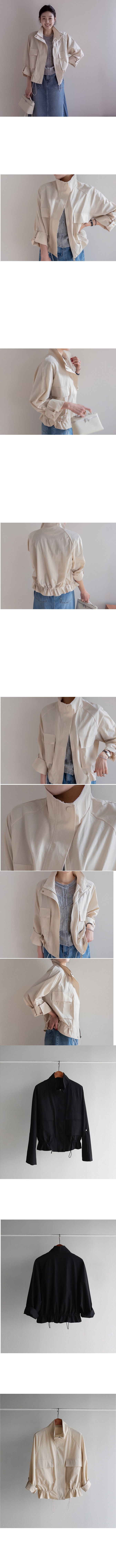  正韓 下擺抓褶立領拉鍊 外套【A75259】